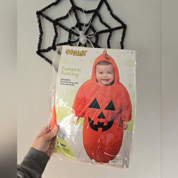 Spirit halloween Unisex Pumpkin Bunting Halloween Costume One Piece 0-6 Months - Picture 1 of 8